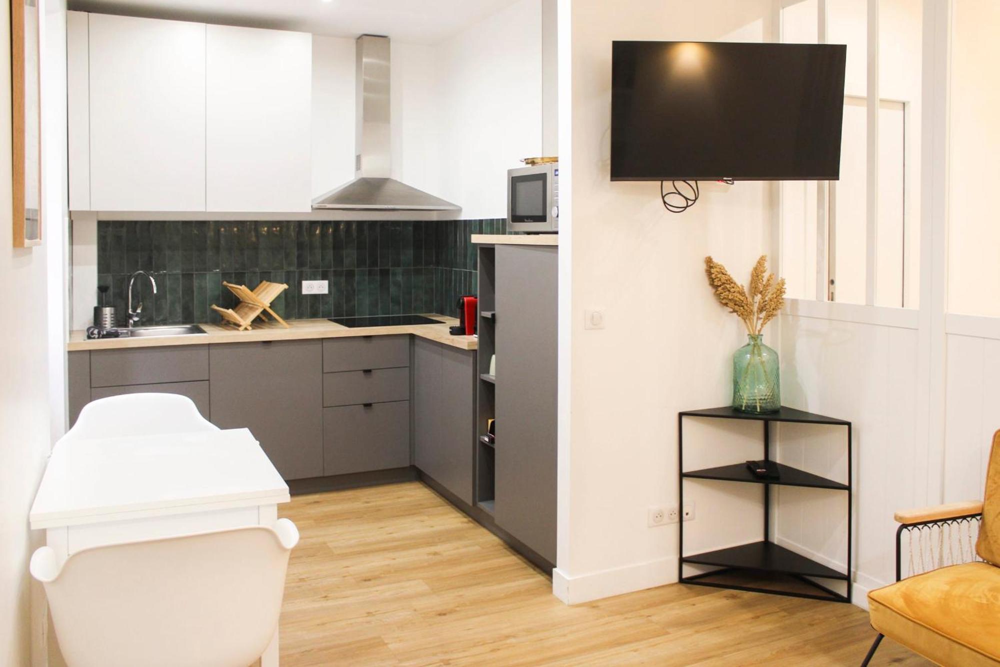 Appartamento Comfortable Cocoon Close To Montmartre *